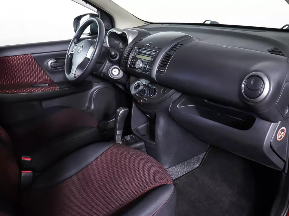 Nissan Note, фото №11