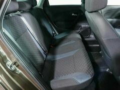 Volkswagen Polo 1.6 Автомат, фото №6