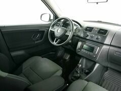 Skoda Fabia II Рестайлинг, фото №5