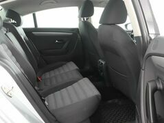 Volkswagen Passat CC, фото №10