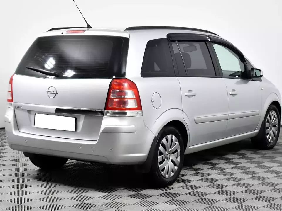 Opel Zafira, фото №5