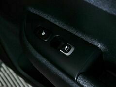 Kia Rio X-Line 1.6 Автомат, фото №5