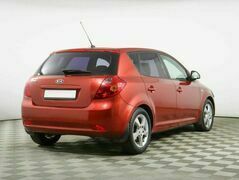 Kia Ceed 1.6 Автомат, фото №2