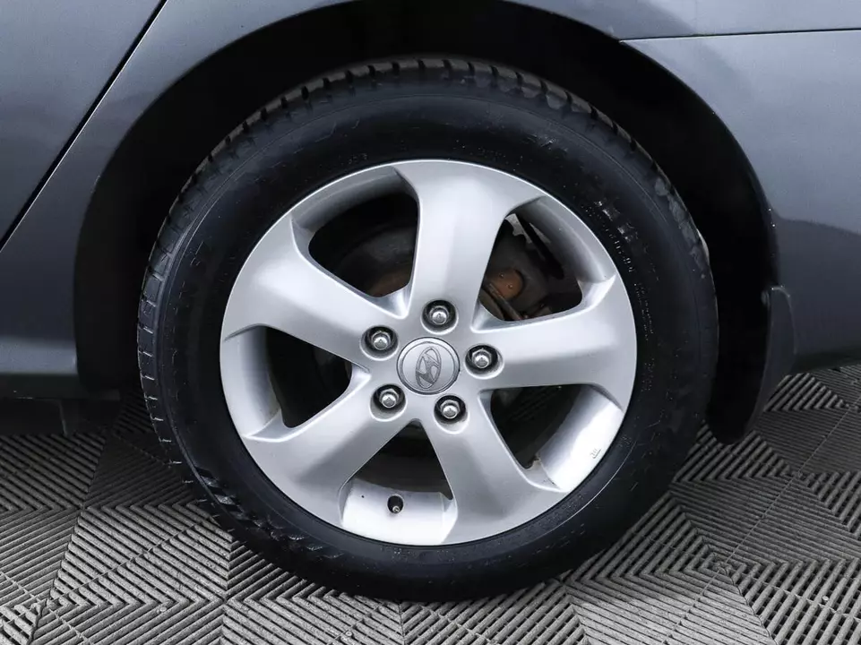 Hyundai Elantra, фото №14
