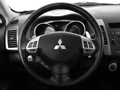 Mitsubishi Outlander, фото №9