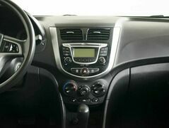 Hyundai Solaris 1.6 Автомат, фото №7