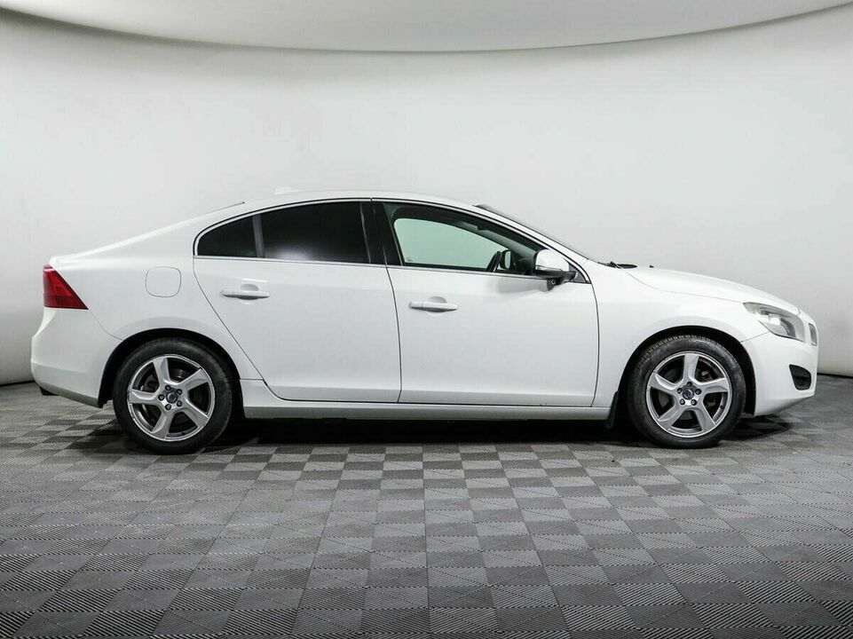 Volvo S60 II, фото №2