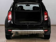 Renault Duster, 1 поколение, фото №6