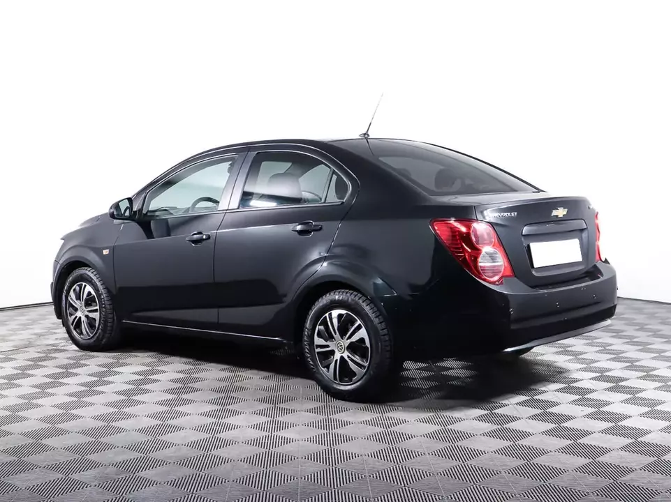 Chevrolet Aveo, фото №7