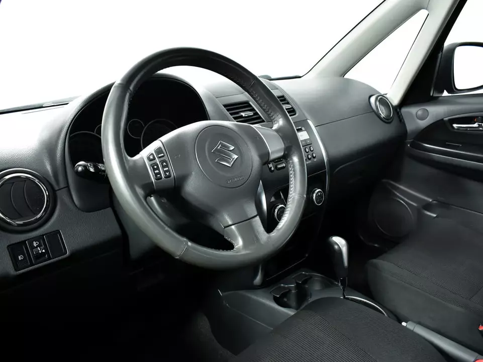 Suzuki SX4, фото №13