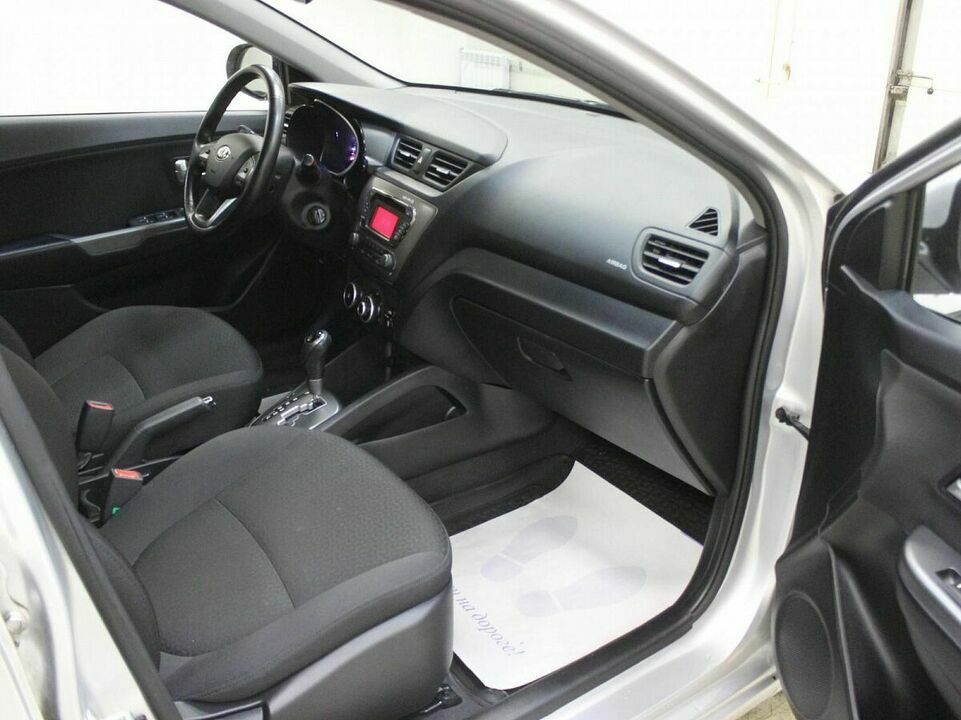 Kia Rio III, фото №6