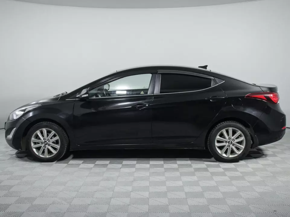 Hyundai Elantra, фото №8