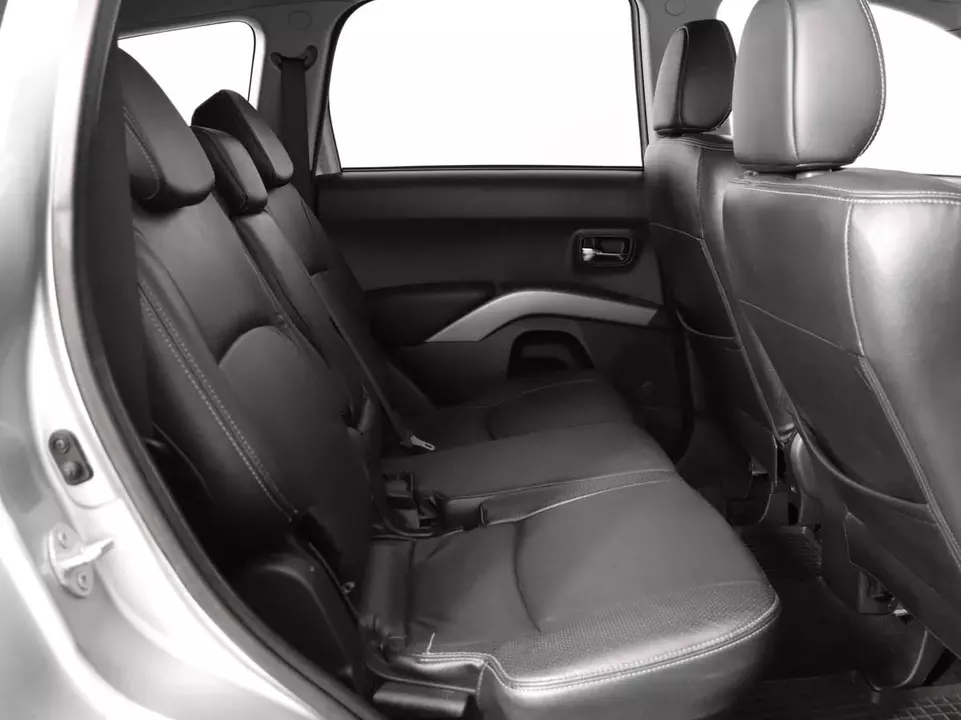 Mitsubishi Outlander, фото №10