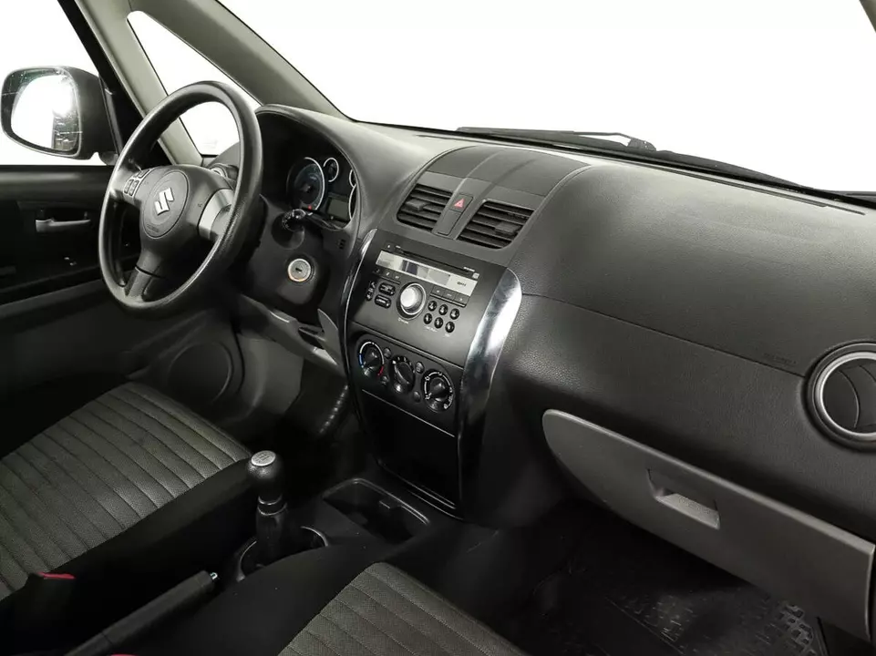 Suzuki SX4, фото №7