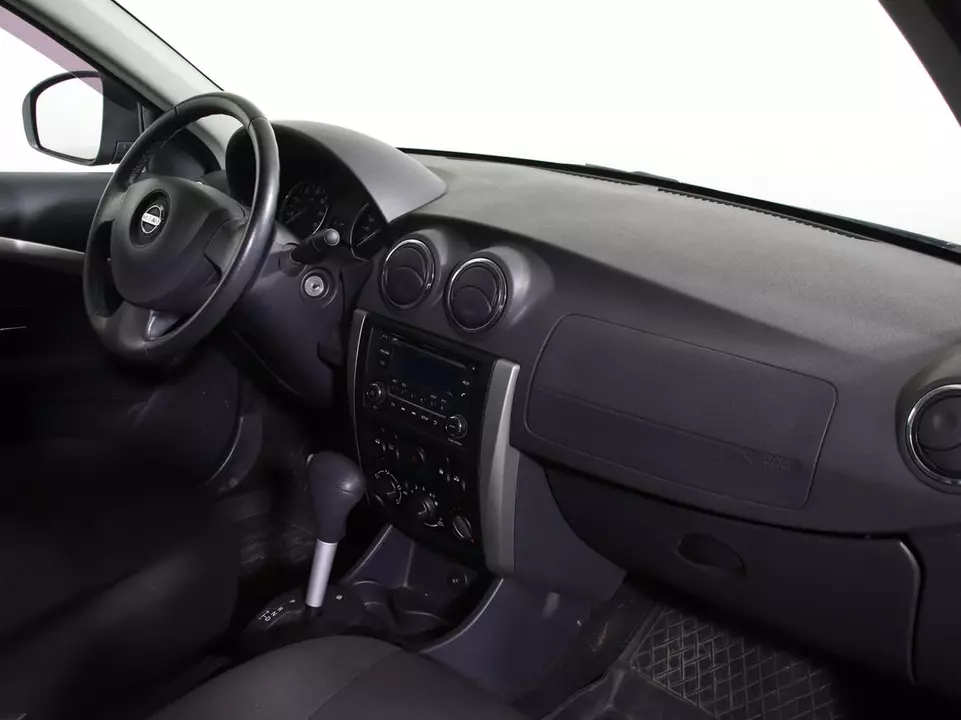 Nissan Almera, фото №9