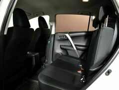Toyota RAV4 2.2 Автомат, фото №5