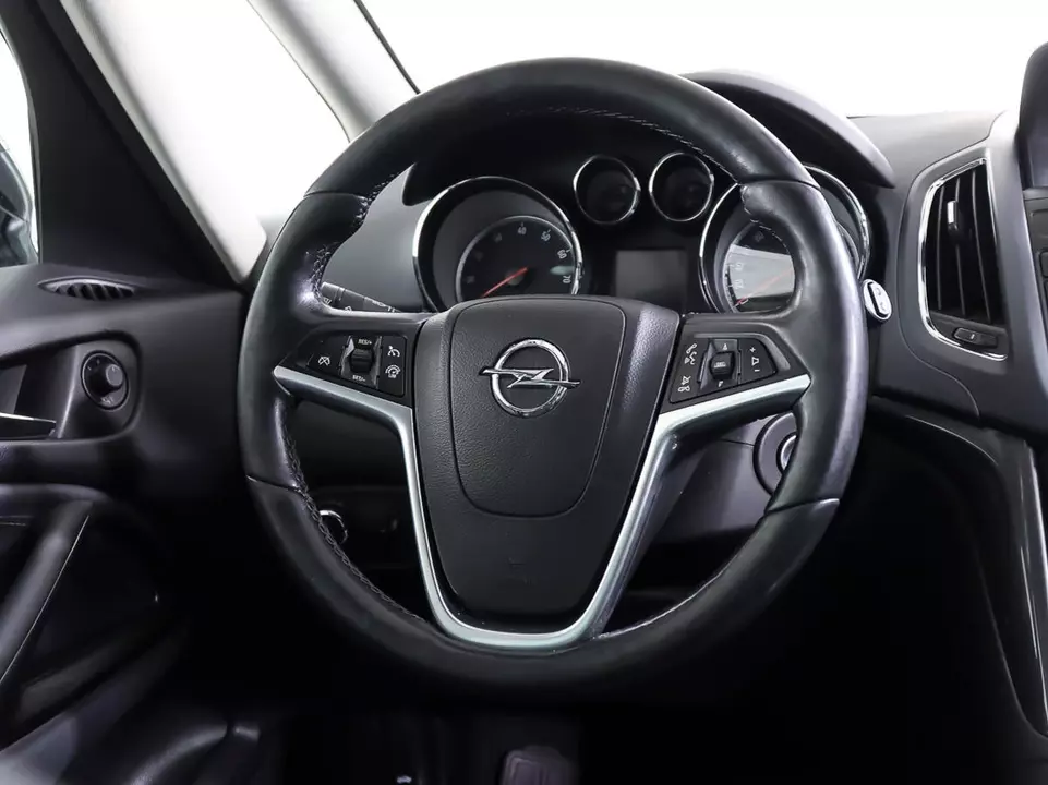 Opel Zafira, фото №17