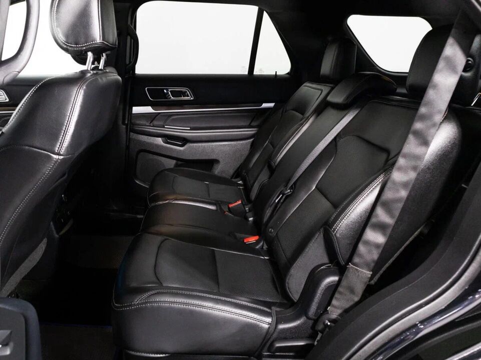 Ford Explorer, фото №6