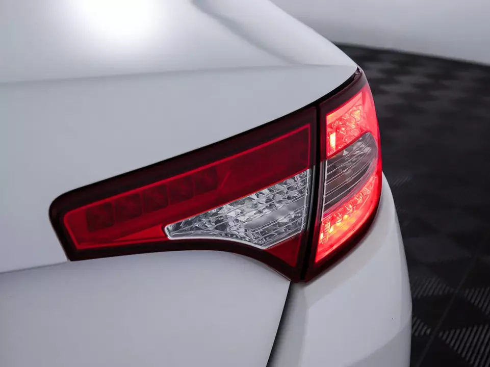 Kia Optima, фото №23