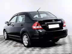 Nissan Tiida, фото №2
