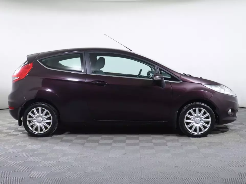 Ford Fiesta, фото №4