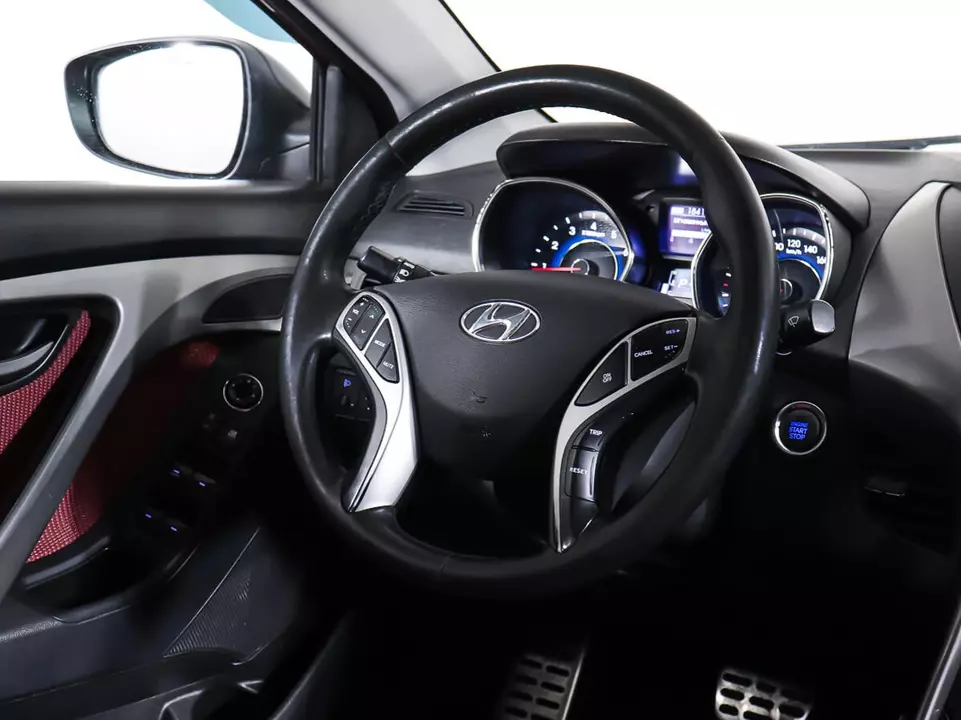 Hyundai Elantra, фото №17