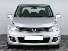 Nissan Tiida, фото №2