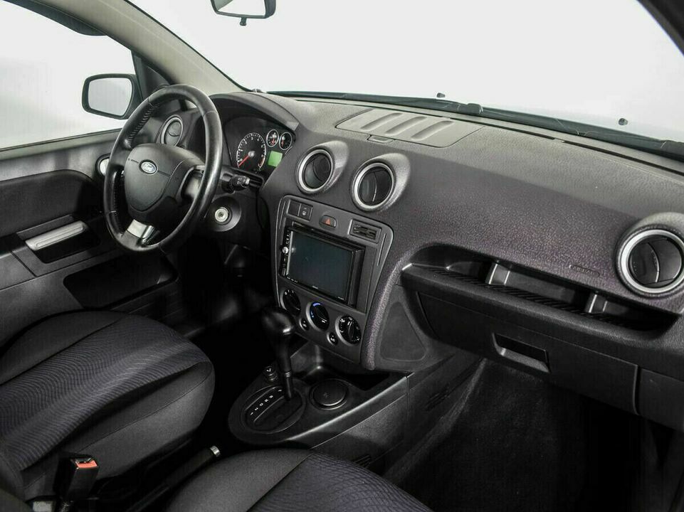 Ford Fusion I Рестайлинг, фото №5