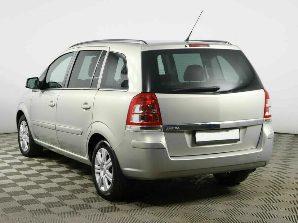 Opel Zafira B Рестайлинг, фото №3
