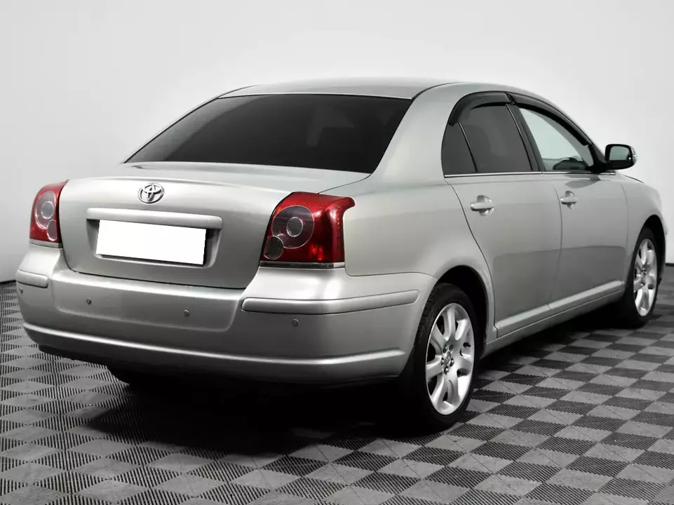 Toyota Avensis, фото №5