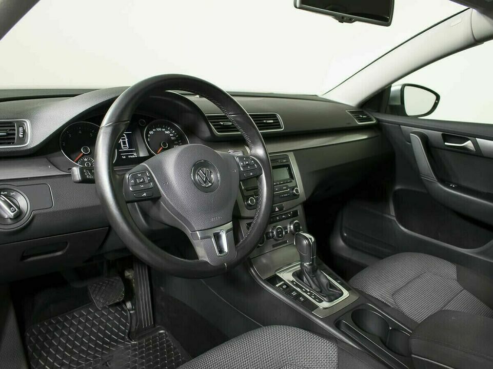 Volkswagen Passat B7, фото №10