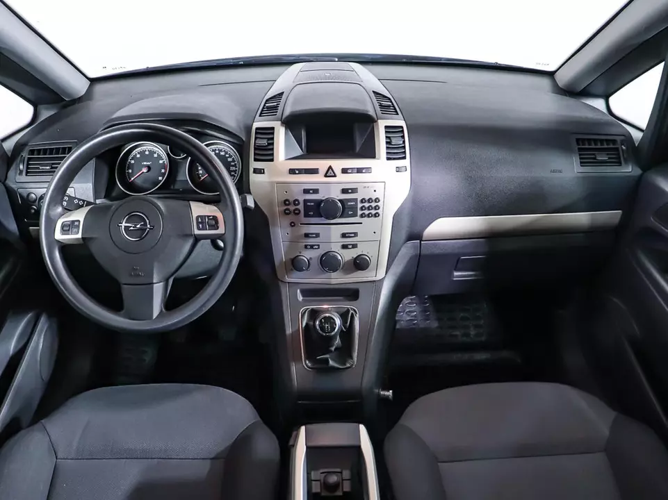 Opel Zafira, фото №15