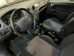 Ford Fusion I Рестайлинг, фото №3