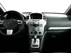 Opel Zafira, фото №11
