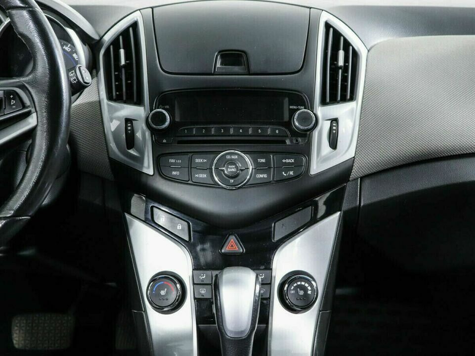 Chevrolet Cruze I Рестайлинг, фото №9