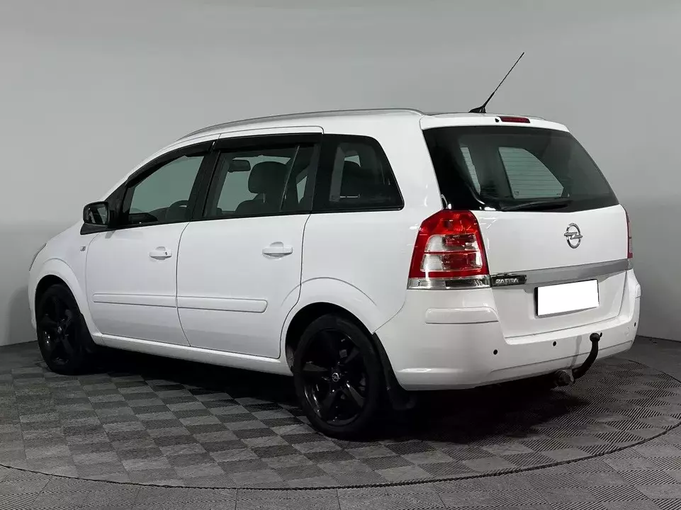 Opel Zafira, фото №7