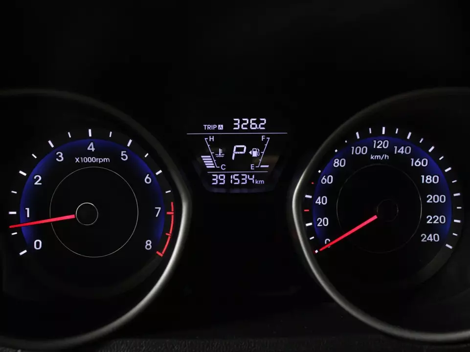 Hyundai Elantra, фото №11