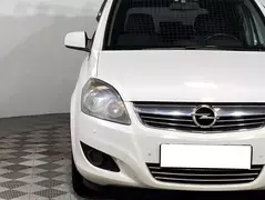 Opel Zafira, фото №16