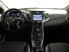Hyundai Elantra, фото №12