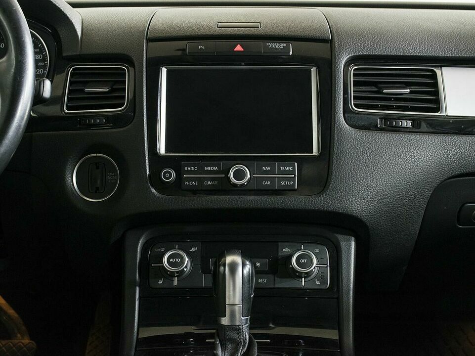 Volkswagen Touareg, фото №10