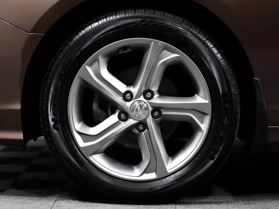 Hyundai Sonata, фото №13