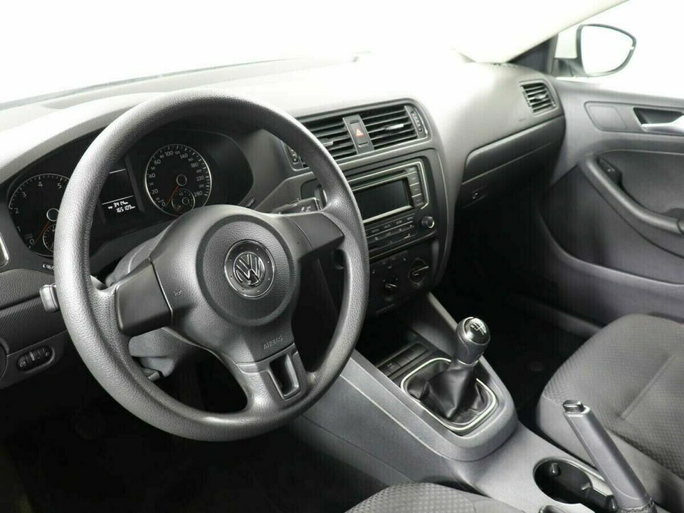 Volkswagen Jetta VI, фото №5