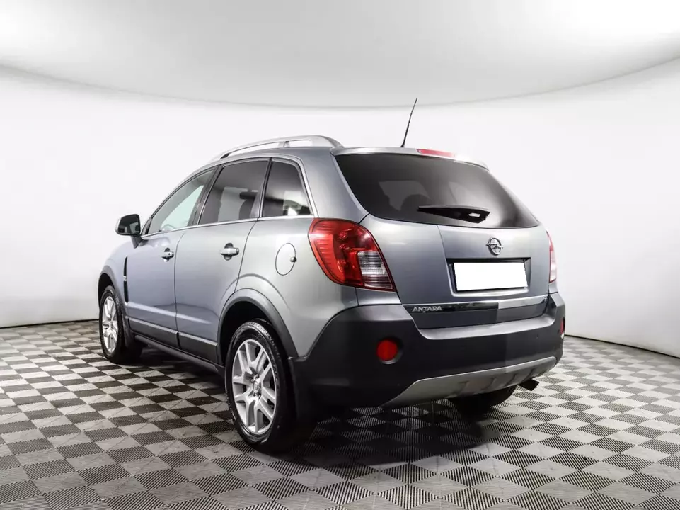 Opel Antara, фото №7