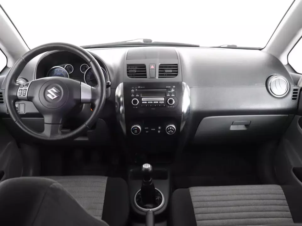 Suzuki SX4, фото №11