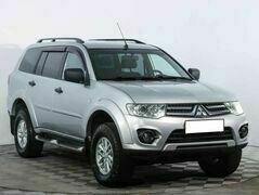 Mitsubishi pajero sport мкпп 2013 с пробегом 92 003 км, фото №3