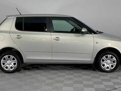 Skoda Fabia II Рестайлинг, фото №2