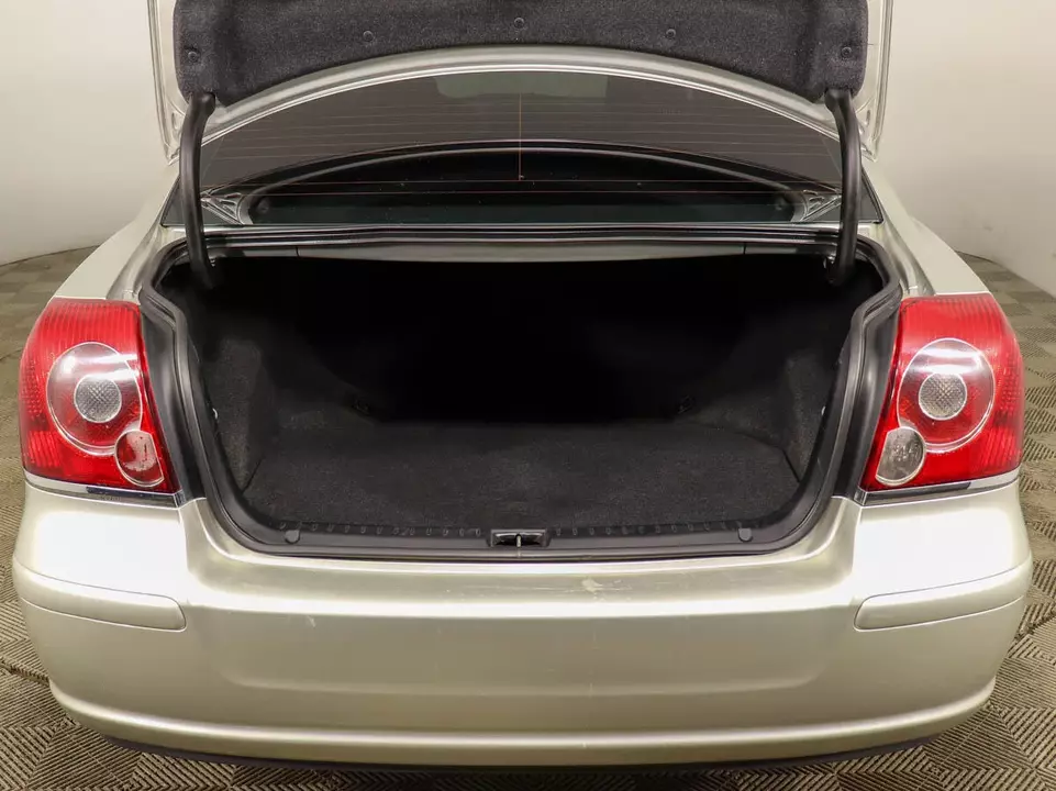 Toyota Avensis, фото №18