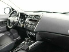 Mitsubishi ASX 1.8 Вариатор, фото №8
