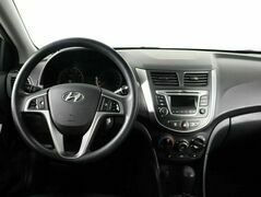 Hyundai Solaris 1.4 Автомат, фото №7