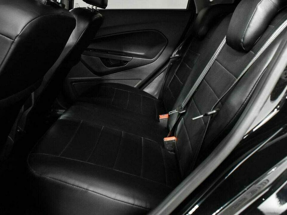 Ford fiesta робот 2016 с пробегом 68 108 км, фото №6